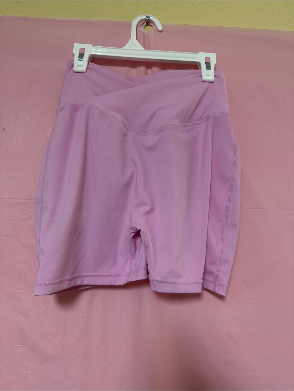 Women's Pink V-Waist Athletic Bike Shorts